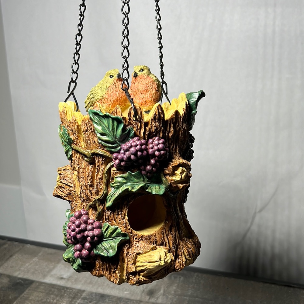 Vintage Heritage Mint Hanging Resin Bird House and Feeder/Water Dish